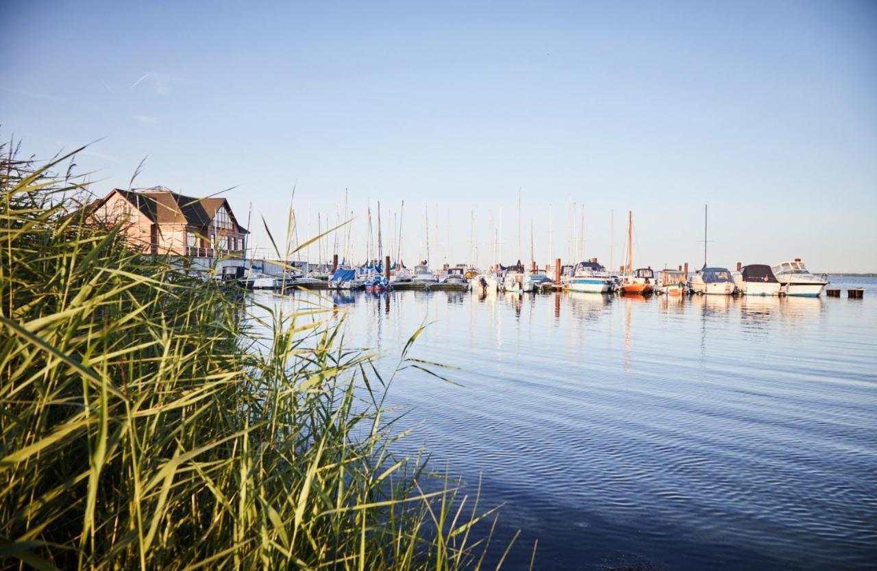 Bades Huk Marina Hotel Hohen Wieschendorf Zewnętrze zdjęcie
